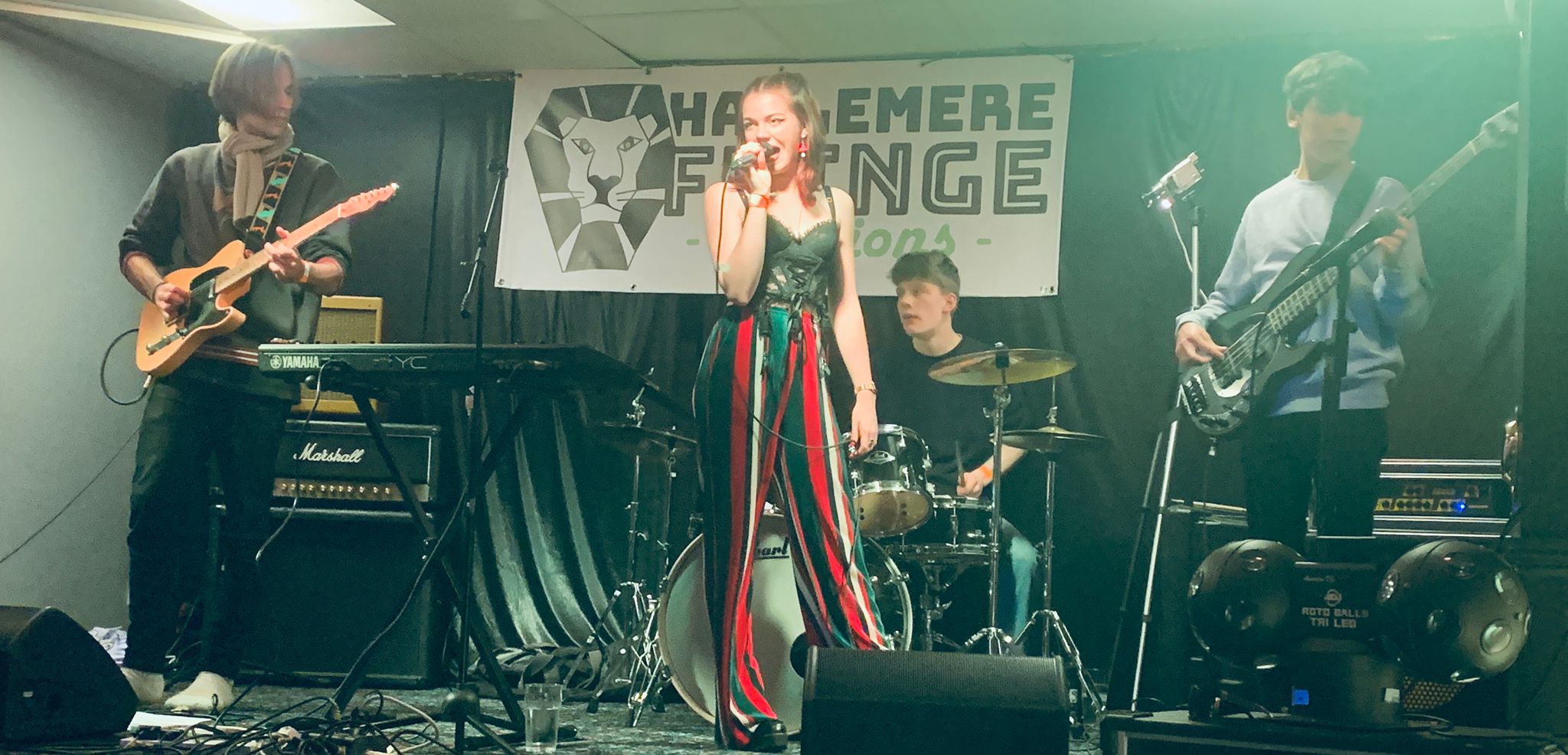 FRINGE SESSIONS FUNDRAISER FOR UKRAINE